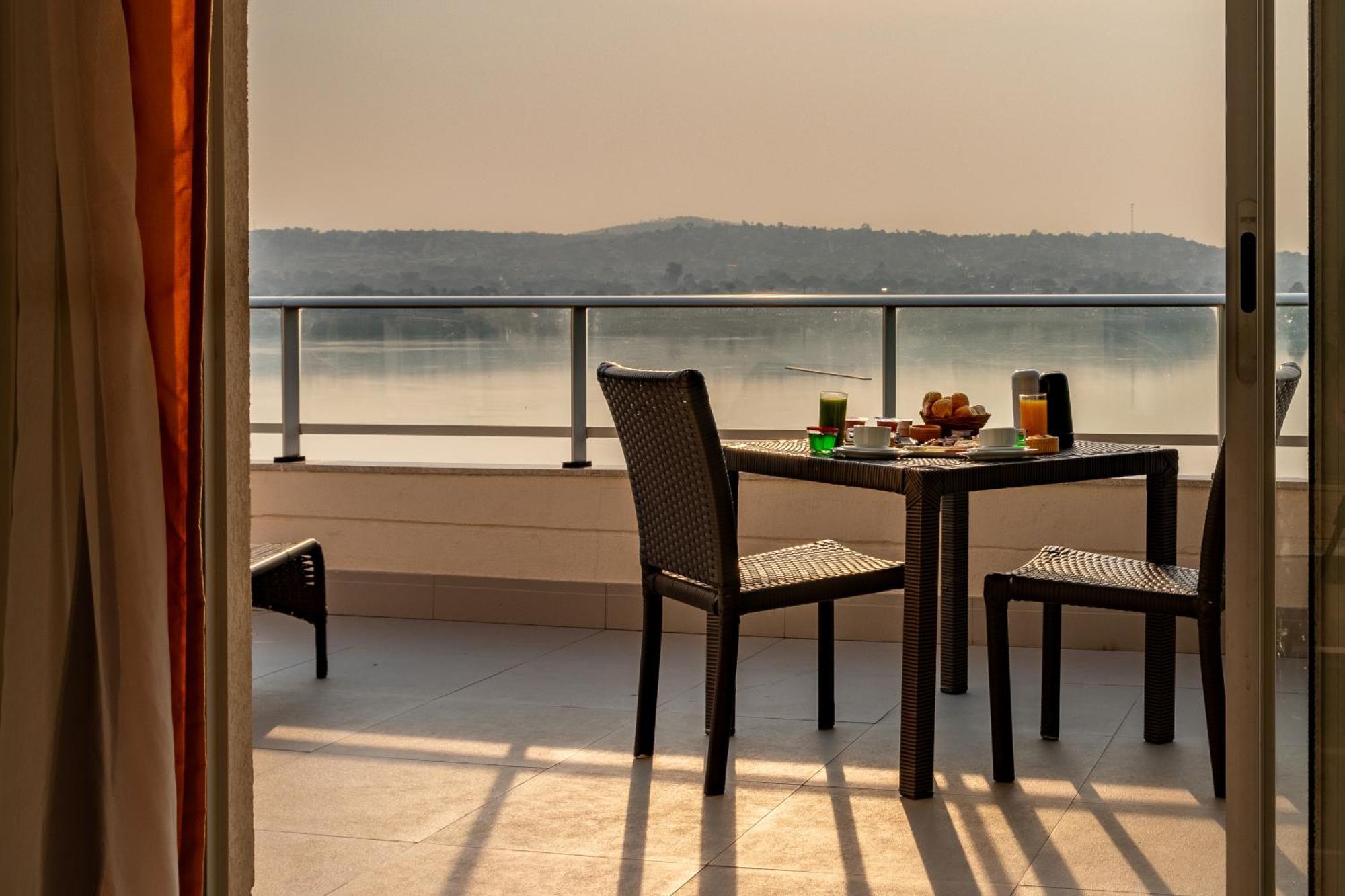 Esuites Lagoa Santa Lagoa Santa  Eksteriør bilde